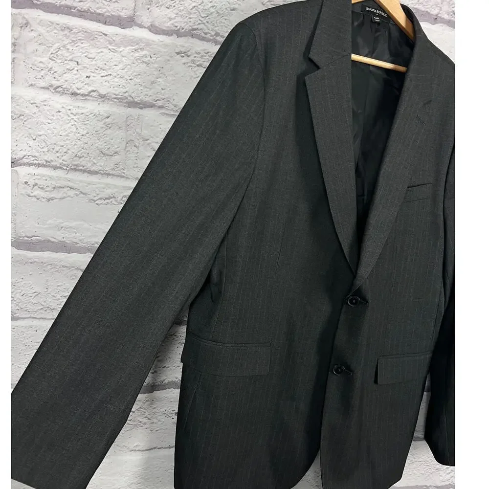 Banana Republic Mens 46R Preppy Minimalist Professional Office Pinstripe Blazer‎